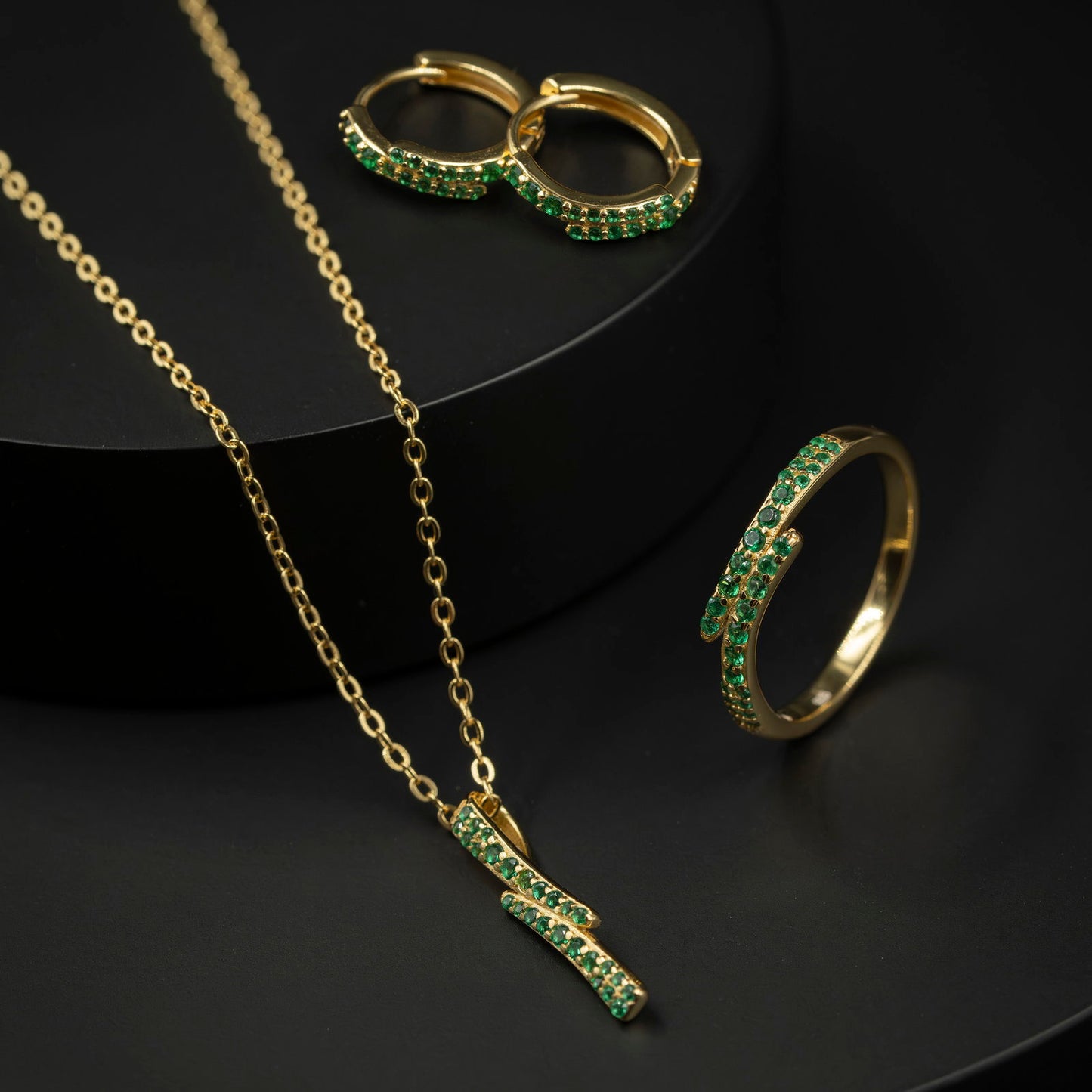 710394-2.jpg